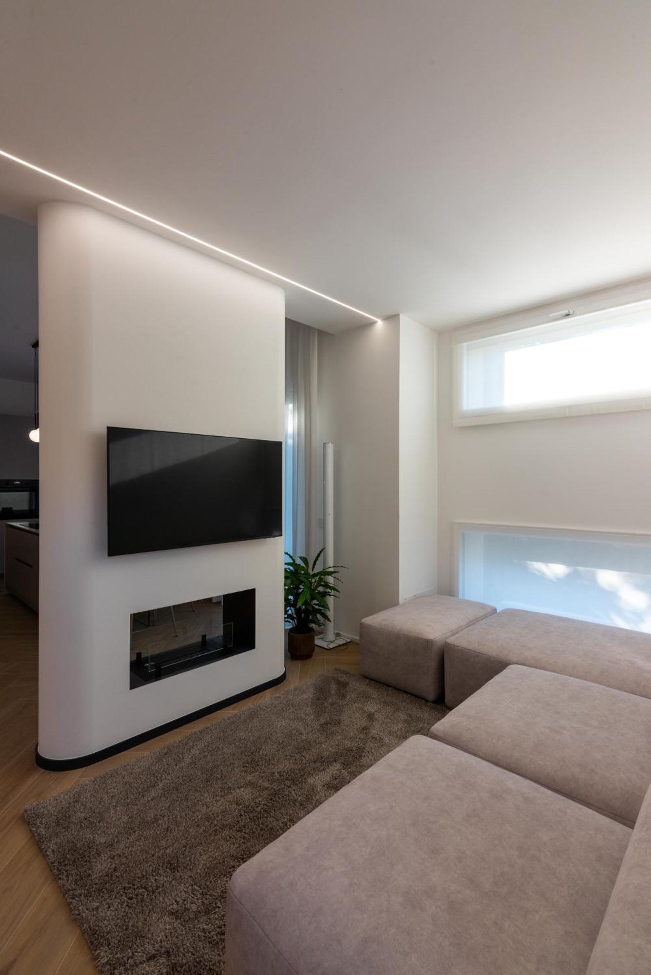 White House Con Posti Auto Apartment