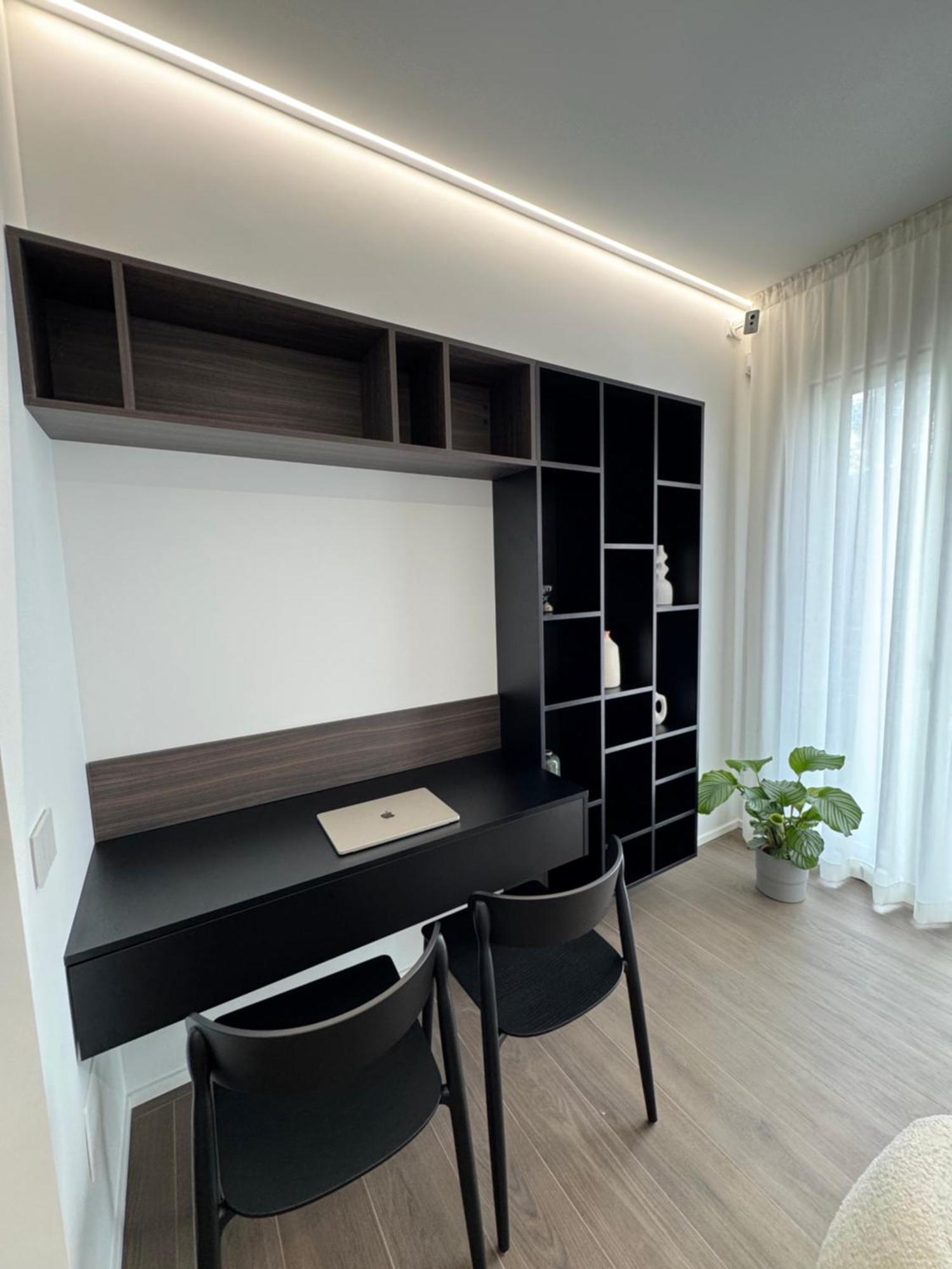 White House Con Posti Auto Apartment *